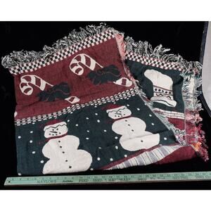 Socks & Snowman Christmas Throw Tapestry Blanket 50"x60" 100% Cotton Green NEW